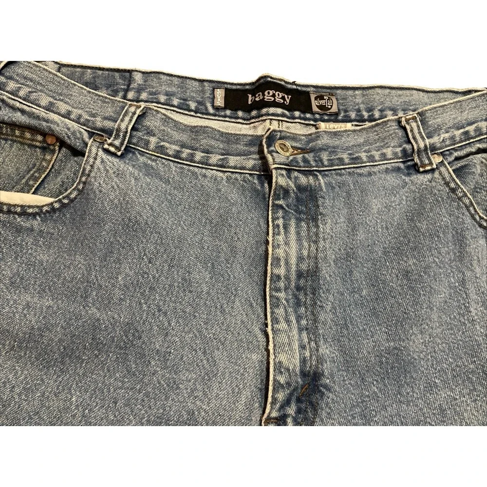 VTG 90s Levi's SilverTab Baggy Jeans  Men's 42x32 Medium Wash Skater Y2K Denim